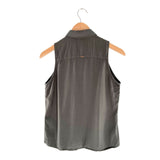 Blusa sleeveless con bolsillo