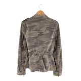 Chaqueta tipo militar ajustable