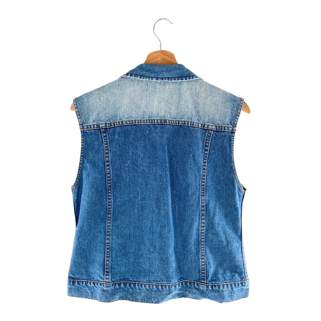 Chaleco en denim con bordados